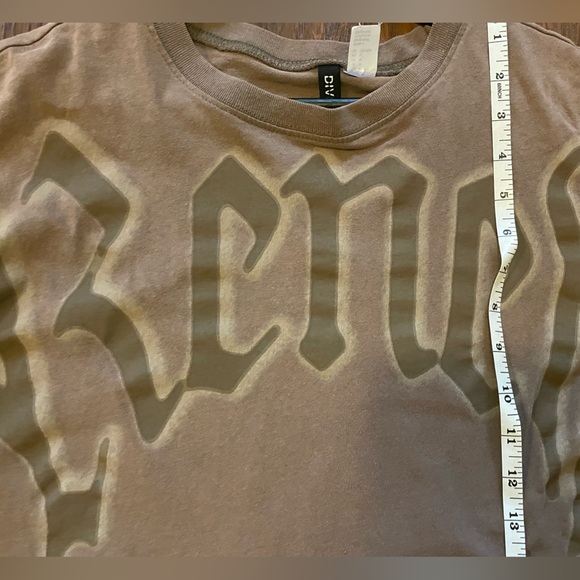 H&M Oversized T-Shirt - Picture 4 of 5